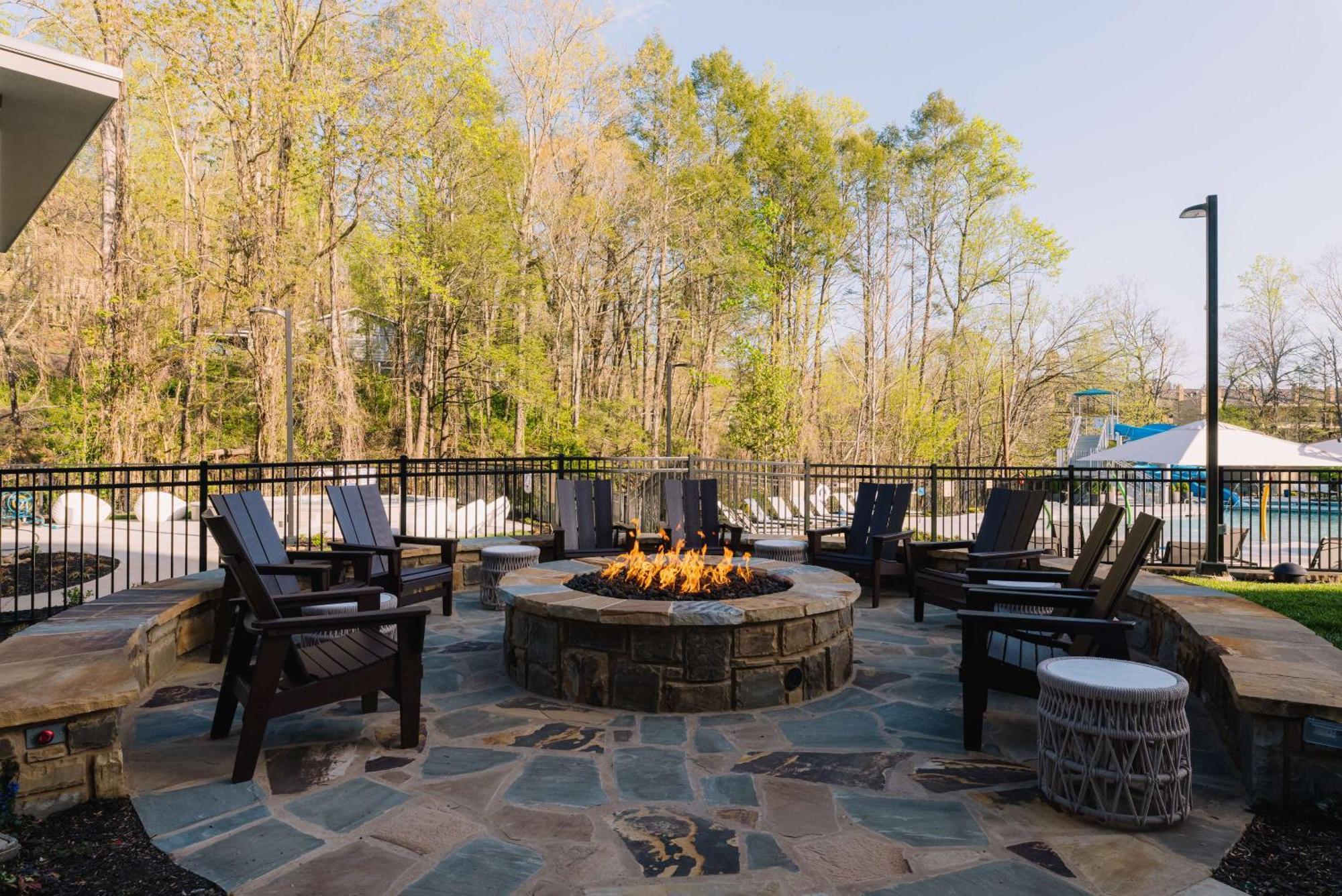 Embassy Suites By Hilton Gatlinburg Resort Exterior foto